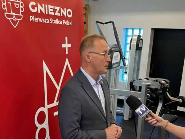 Wraz z Prezydentem Michałem Powałowskim zainaugurowaliśmy dziś otwarcie naszej siłowni po...